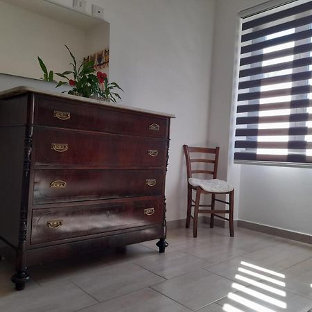 Casa Giampiero Apartman Villaputzu Szoba fotó
